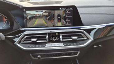 BMW X5 XDrive40d — photo 18