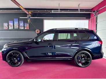 BMW X7 XDrive40d — photo 9