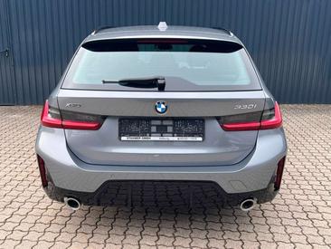 BMW Série 3 Berline 330i — photo 3