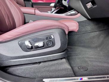 BMW X7 XDrive40d — photo 31