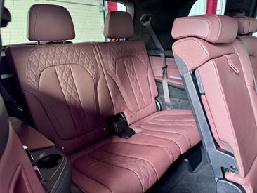 BMW X7 XDrive40d — photo 42
