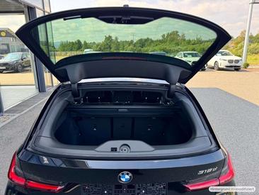 BMW Série 3 Berline 318d — photo 12