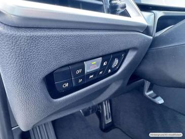 BMW Série 3 Berline 318d — photo 14