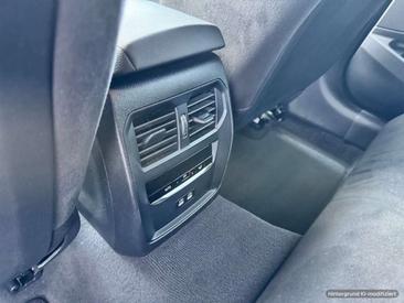 BMW Série 3 Berline 318d — photo 19