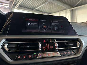BMW Série 3 Berline 320i — photo 17