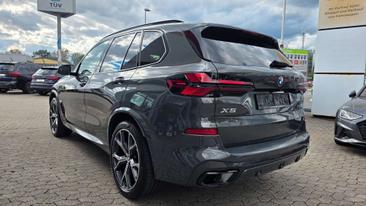 BMW X5 XDrive40d — photo 6