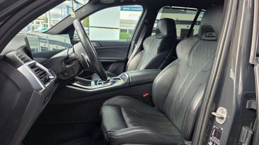 BMW X5 XDrive40d — photo 9