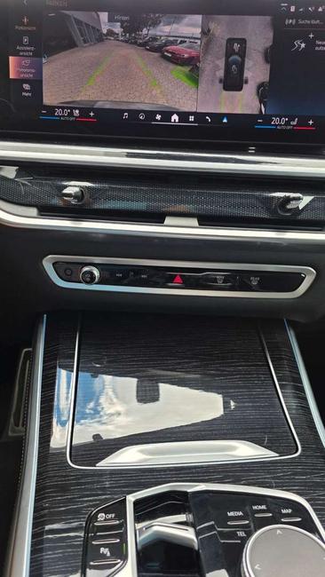 BMW X5 XDrive40d — photo 18