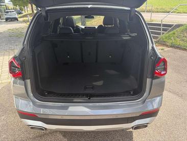 BMW X3 XDrive30e — photo 9