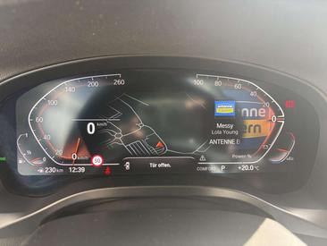 BMW X3 XDrive30e — photo 15