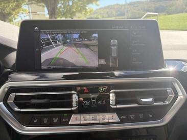 BMW X3 XDrive30e — photo 18