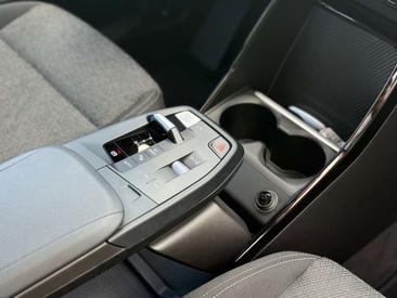 BMW Série 2 Berline 218d — photo 26