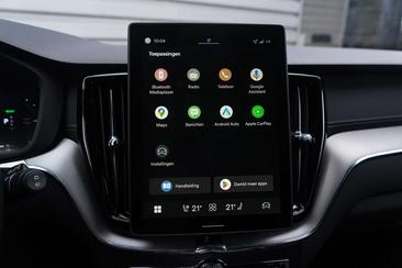 Volvo XC60 T6 Recharge AWD — photo 23