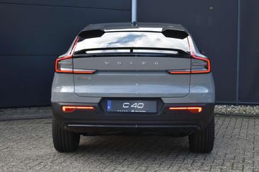 Volvo EC40 Coupé SUV Single Motor Extended Range — photo 6