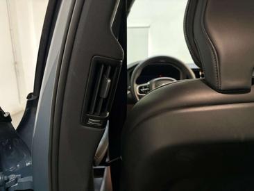 Volvo XC60 T6 Recharge AWD — photo 38