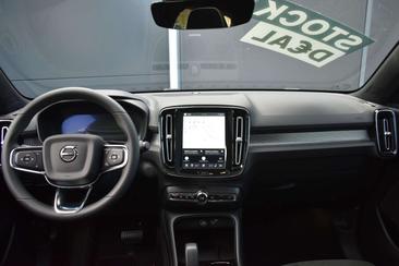 Volvo EC40 Coupé SUV Single Motor Extended Range — photo 17