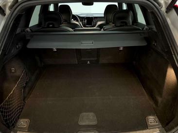 Volvo XC60 T6 Recharge AWD — photo 28