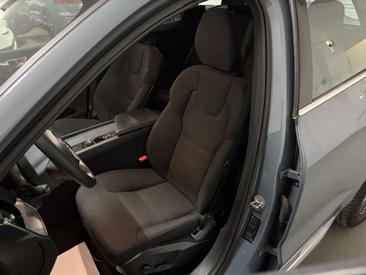 Volvo XC60 T6 Recharge AWD — photo 12