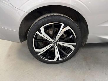 Volvo XC60 T6 Recharge AWD — photo 34
