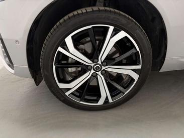 Volvo XC60 T6 Recharge AWD — photo 38
