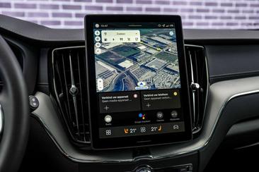 Volvo XC60 T6 Recharge AWD — photo 9