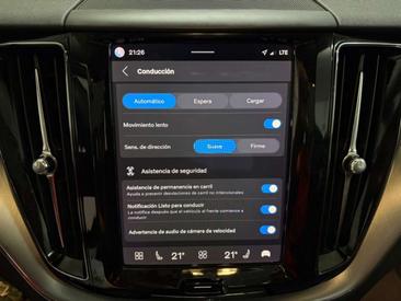 Volvo XC60 T6 Recharge AWD — photo 21