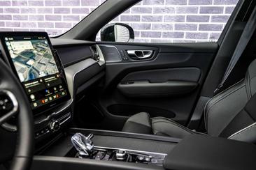 Volvo XC60 T6 Recharge AWD — photo 25