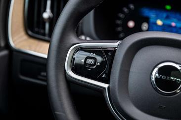 Volvo XC60 T6 Recharge AWD — photo 29