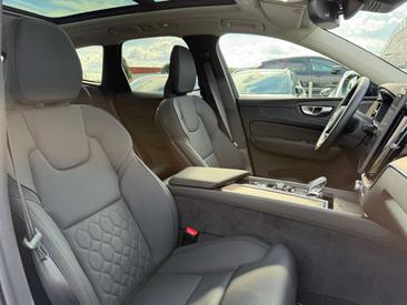 Volvo XC60 T6 Recharge AWD — photo 7
