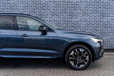 Volvo XC60 T6 Recharge AWD — photo 34