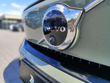 Volvo C40 Coupé SUV — photo 26
