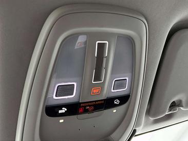 Volvo XC60 T6 Recharge AWD — photo 10