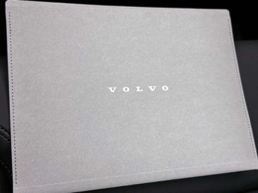 Volvo XC60 T6 Recharge AWD — photo 32