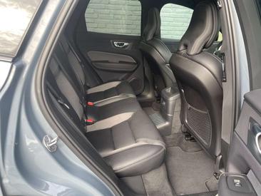 Volvo XC60 T8 Recharge AWD — photo 18