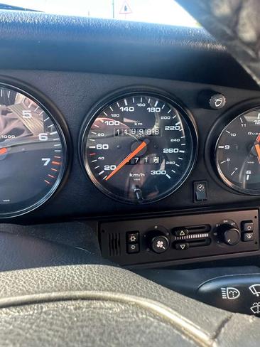 Porsche 911 Carrera — photo 10