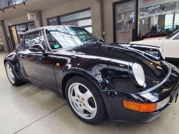 Porsche 911 Carrera 4 — photo 6