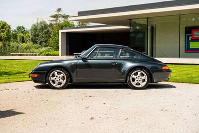Porsche 911 Carrera