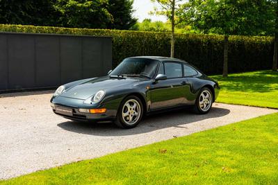 Porsche 911 Carrera