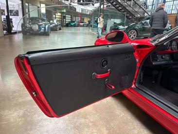 Porsche 911 Carrera 2 — photo 12