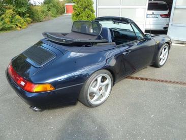 Porsche 911 Cabriolet Carrera — photo 19