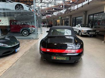 Porsche 911 Carrera S — photo 12