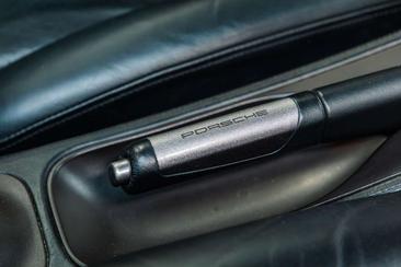 Porsche 911 Carrera S — photo 19