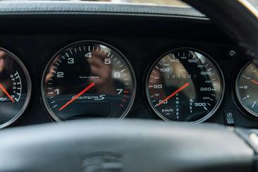Porsche 911 Carrera S — photo 20