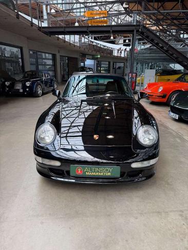 Porsche 911 Carrera S — photo 15