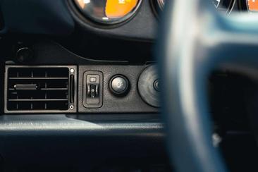 Porsche 911 Cabriolet Carrera — photo 9
