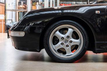 Porsche 911 Carrera S — photo 30