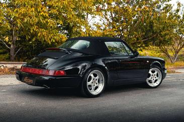 Porsche 911 Cabriolet Carrera 4 — photo 3