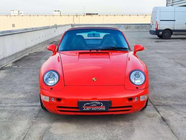 Porsche 911 Carrera 4S — photo 7