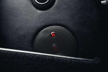 Porsche 911 Cabriolet Carrera 4 — photo 17
