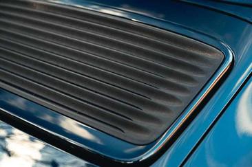 Porsche 911 Cabriolet Carrera — photo 24